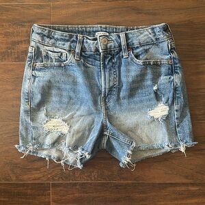 Women’s Old Navy Size 2 O.G. Short High Rise